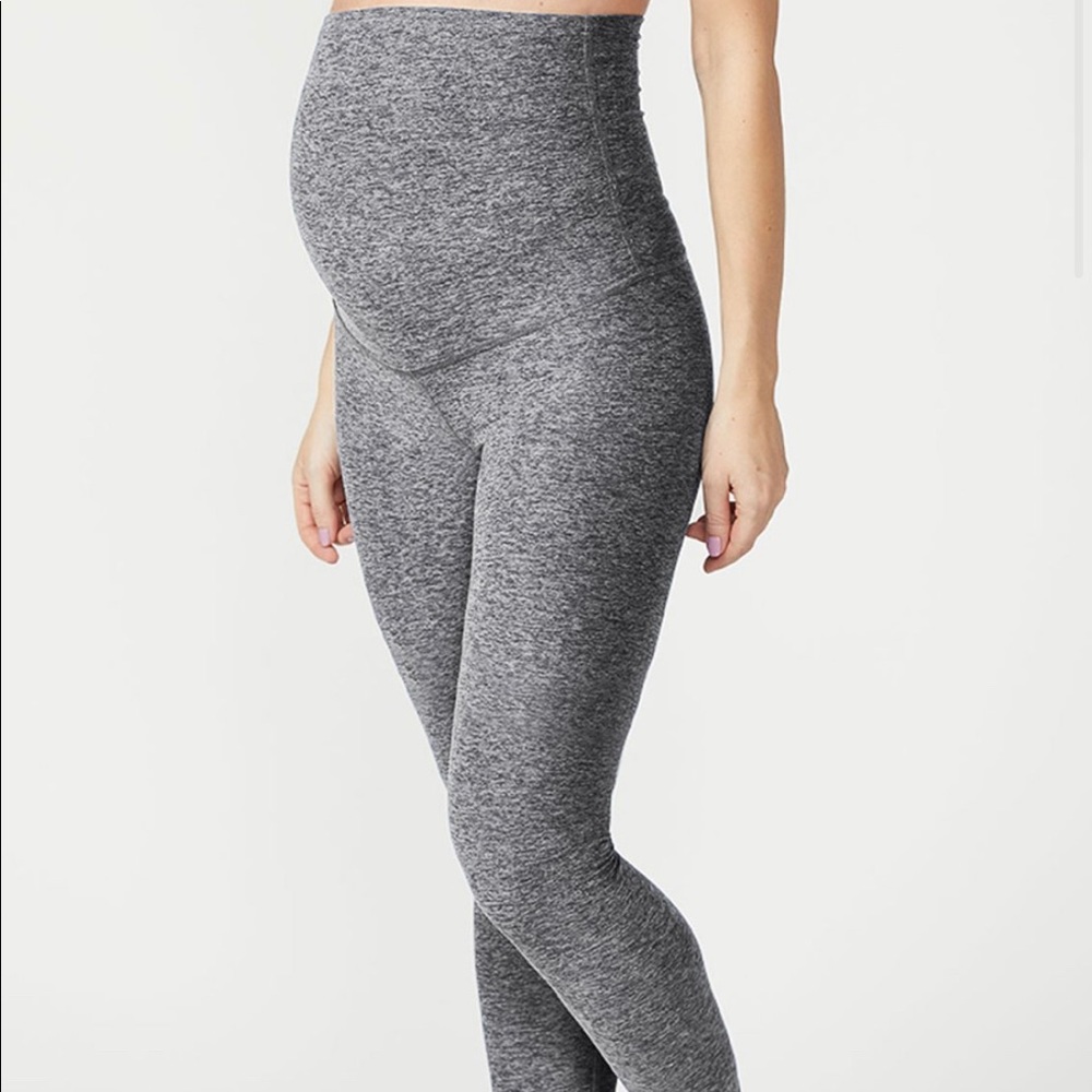 BEYOND YOGA MATERNITY CROPS